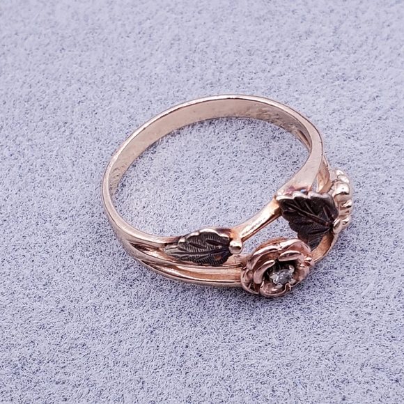 10k Solid Yellow & Rose Gold Natural Round Diamond Rose Flower & Vine Ring - Picture 6 of 9